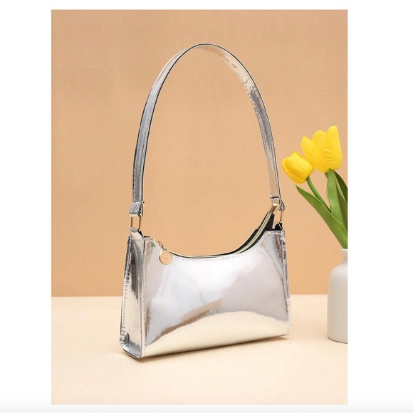 Handbags - 🍒 $5 when bundled